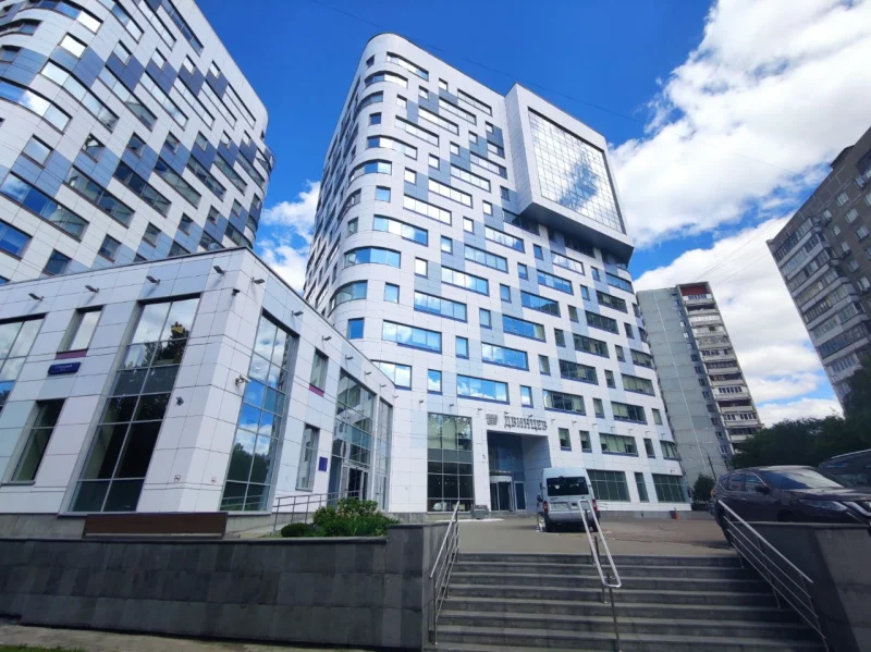 Бизнес-центр Двинцев, где расположен офис Systeme Electric